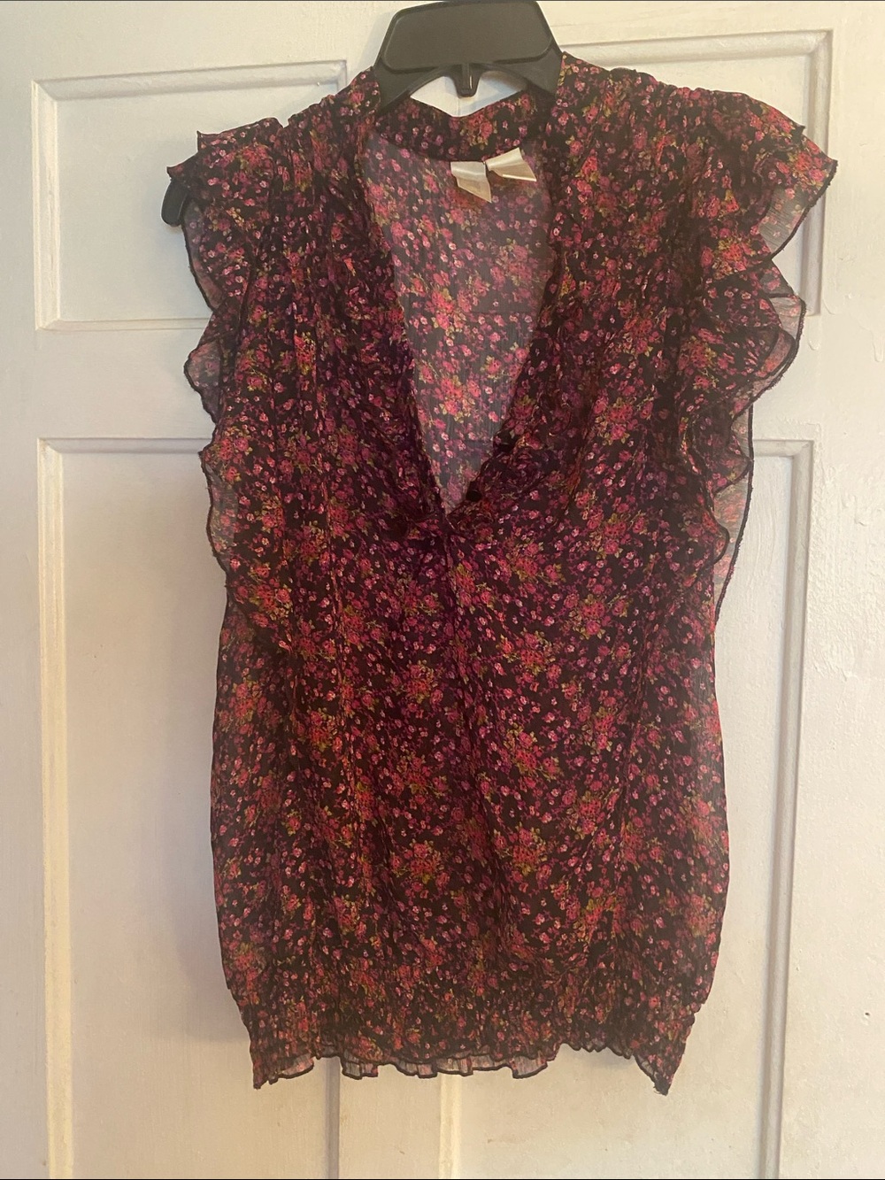 Black Sheer Floral Ruffle V-Neck Sleeveless Blouse